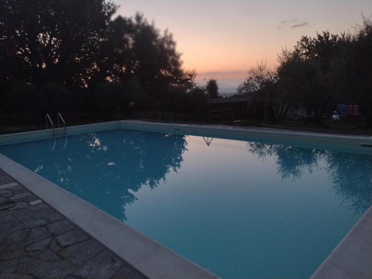 Bed and Breakfast Al Gattosaggio Монтекарло Экстерьер фото
